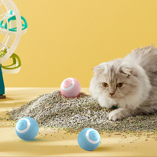 Pelota interactiva para gatos inteligente.