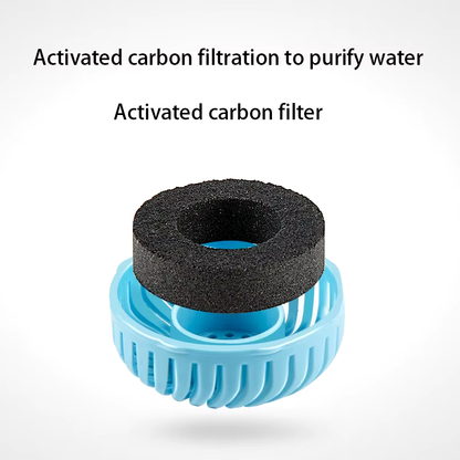 Botella portátil dispensadora de agua para perros. Ideal para viajes o aire libre.